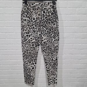Femme Fatale Tapered Leopard Print Pants